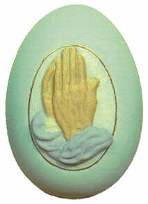 #452 Egg - Praying Hands  3"