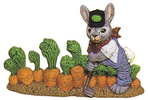 #2001 Bunny Scene - Bunny in Carrot Garden  9"