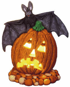 #2412 Pumpkin with Bat  7"